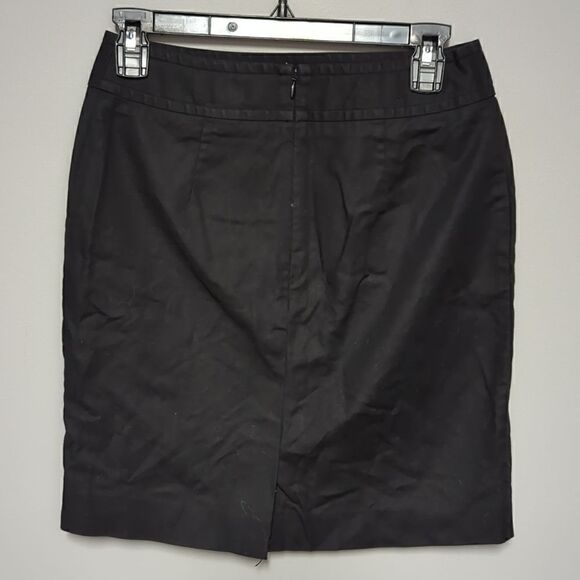 Banana Republic Factory Pencil Skirt - Picture 2 of 4